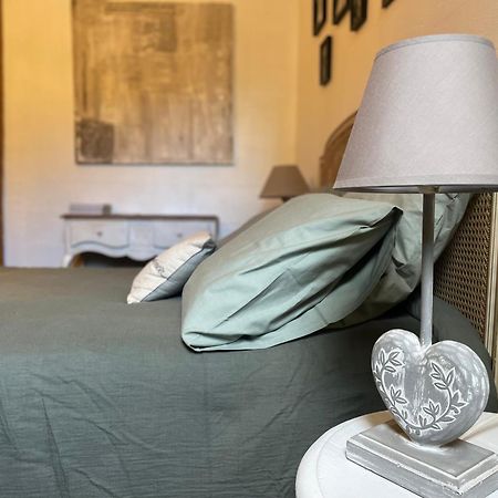 Appartement Chambre Familiale Avec Terrasse Aux Portes Du Verdon à Trigance Extérieur photo